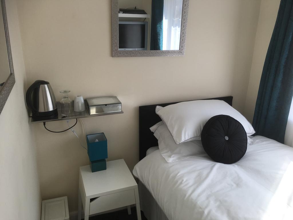 노팅엄 Richmond House B&B 외부 사진